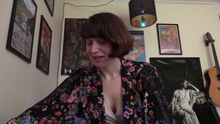 Bettie Bondage – Denken Sie an Mama