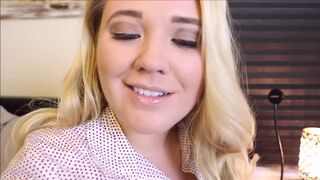 Annabelle Rogers - Maman vous apprend à vous masturber