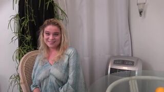 Erin Electra – Sex mit Mama am ersten College-Tag