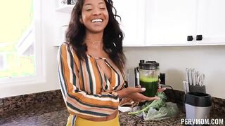 September Reign – Juice Me