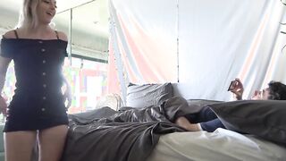 Erin Electra – Schwester fickt Bruder, um seine Pornosucht zu stillen