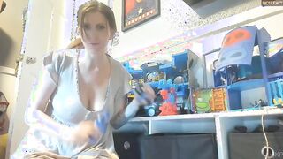Kelly Payne - Maman coquine et gentille