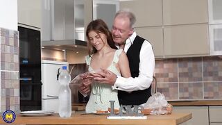 Hermine – Mein geiler Schwiegervater