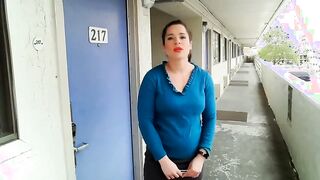 Sammi Starfish - Fem Dom Stiefmutter