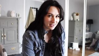 Alexia Preggo - Gonflage du ventre de maman