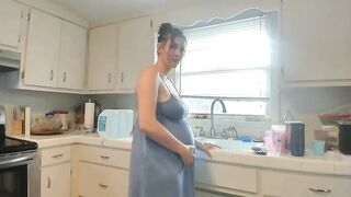 Kelly Payne - Passive and submissive pregnant mom