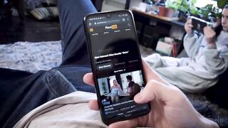 Göttlich – Kleine Schwester masturbiert für dich POV