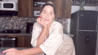 PaoArias - Mutter und jungfräulicher Sohn ficken