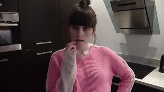 Sydney Harwin – LOCKED IN With Mommy