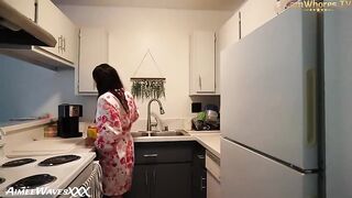 AimeeWavesXXX - Quickie W Mama, während Papa unter der Dusche ist