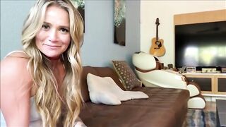 Athena Anderson – Mamas beste Freundin feiert gerne