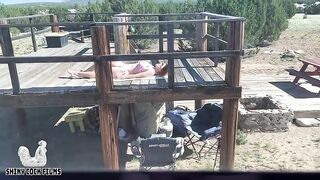 Jane Cane - Regarder ma sœur bronzer