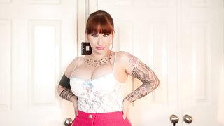 Lola James - La mamma gelosa incontra la tua nuova ragazza