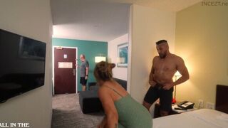 Frau betrügt mit dem Personal Trainer meines Bruders 4k