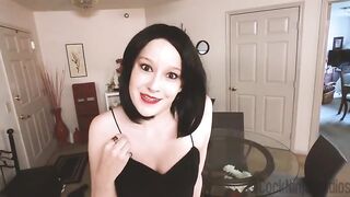 Une tante jalouse baise à nouveau son neveu pour remporter le concours Smarty Kat 314 4k