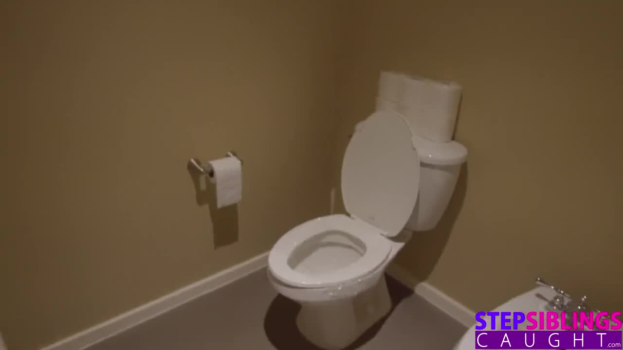 Stiefgeschwister erwischt